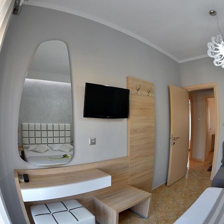 Elenas Apartments Szárti Kültér fotó