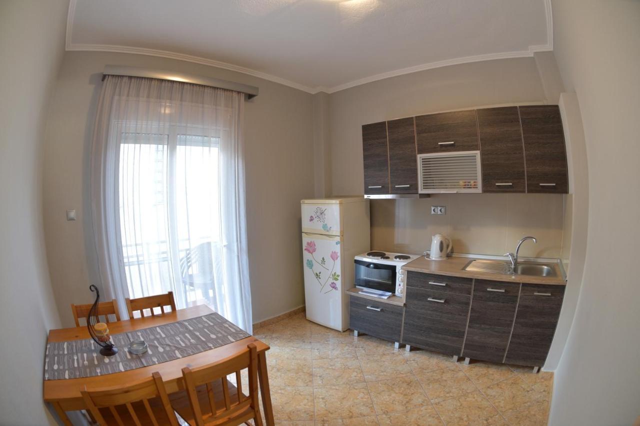 Elenas Apartments Szárti Kültér fotó