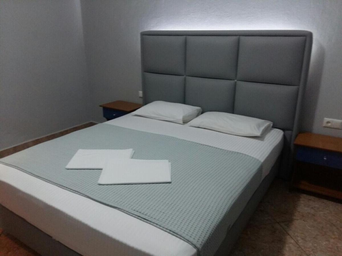 Elenas Apartments Szárti Kültér fotó