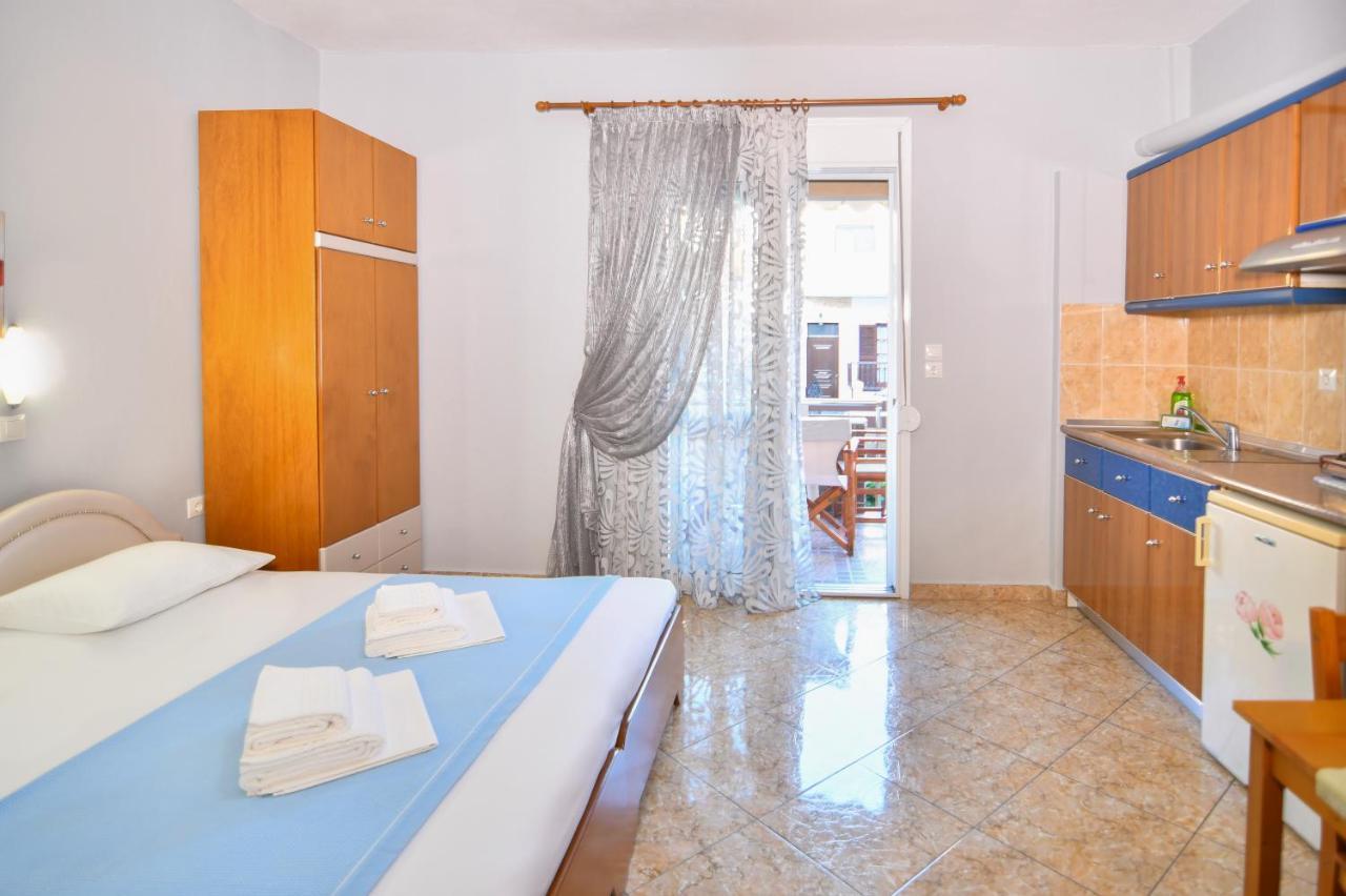 Elenas Apartments Szárti Kültér fotó